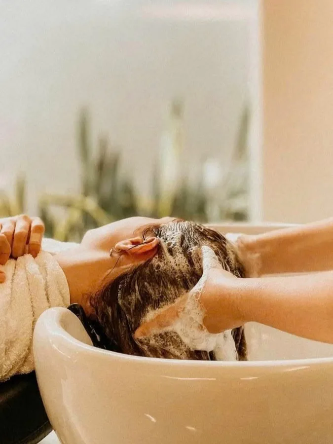 Một buổi gội đầu dưỡng sinh tại À Spa: chọn gói và đặt lịch